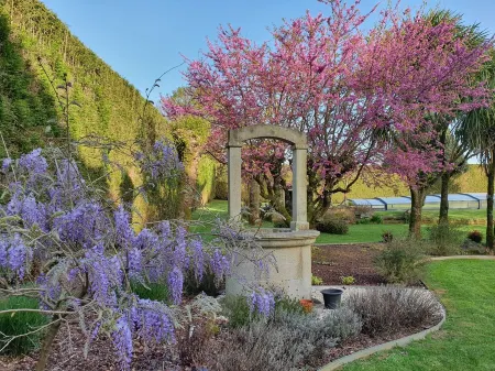 Casa da Agra, villa with pool and splendid garden Отели в г. Comarca de Ordes