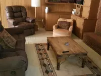 Spacious house with Wifi -- only 10 minutes from Hubbard Lake. Hotéis em Stephens County