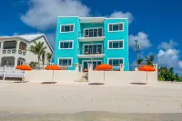 Luxury Villa! Courtesy SUV Included! PaddleBoards, Bikes, Chairs & More!