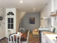 The P'tit Relais du Canal Hotels in Trebes