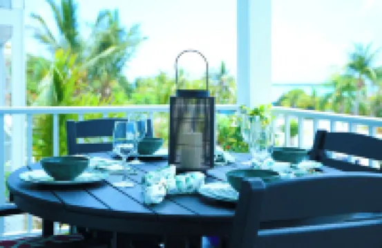 Newly Remodeled Hillside Unit at the Hideaways