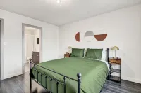 Stunning 3 bed/2 bath in GP!