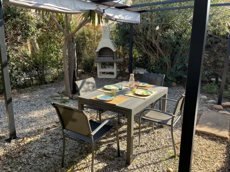 Vacation home ideal for families Отели рядом с достопримечательностью «Camping Le Palais De La Mer | Camping Sainte-Marie-la-Mer»