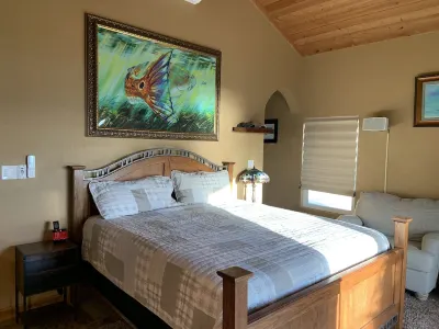 New Private Pool, Private Beach and Flat, Private House, what else do you need? Hotel a 