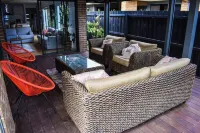 Home in Armstrong Creek Close to the most beautiful beaches on the Surf Coast.