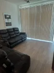 Peaceful 2-bedroom apartment near the beach
