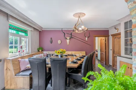 Spacious characteristic house quietly located near Tongeren center.