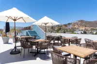 Colmena Marina Cabos