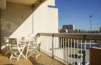 Apartment Le lavandou full city center close to the sea