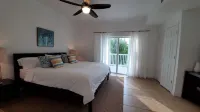 "Luxurious Villa" 2 Bedroom / 2 Bath Hotels in 