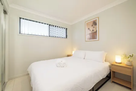 Smart Suites Self Check-in Apartments - 20 Darnley Отели в г. Rocklea