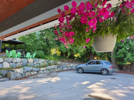 Very Relaxing 3bdr 2bth Home with Gorgeous View