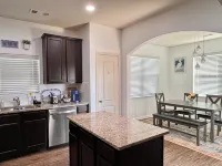 2 king beds Luxury Blue themed Cozy retreat