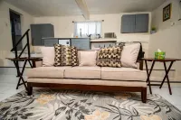Charming studio in enchanting Montego Bay with WiFi, AC