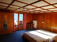 Alpine nature idyll - your retreat with pool and mountain panorama