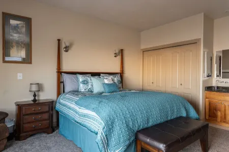 Unit with a beautiful view