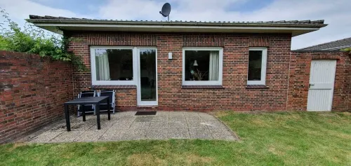 Charming cottage "N° 11" with garden near the beach for 4 people