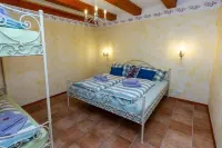 Apartma pod Skalco Planika