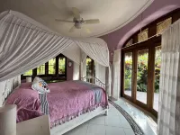 Great ocean views, walking distance to town/ beach, heated pool, family friendly Hotels near Las hadas