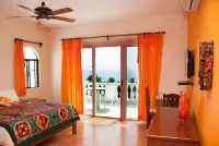 Casa De Jaguar, Most Photographed Home on the Island