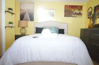 One King Bed with Beautyrest Mattress (2) Queen Bed