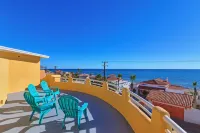 MODERN 5 Star Home in Las Conchas. IMPECCABLY CLEAN,  A+ views. PRIVATE