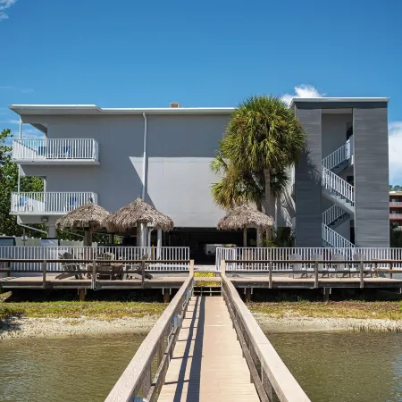 Legacy Vacation Resorts-Indian Shores