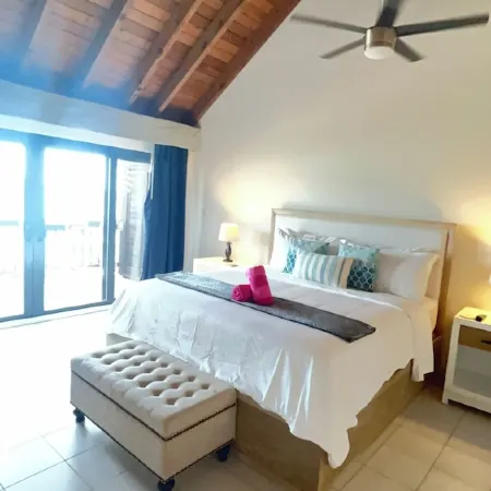 Sapphire Beach Resort Top Floor Villa