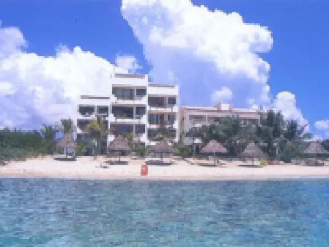 Beachfront Condo, Direct Ocean View, Half Moon Bay - Akumal Hotels in Akumal