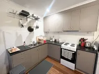 Cozy Unit in Penguin Hotels in Penguin