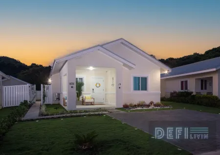 Free Airport Shuttle | Luxe Lucea Home | Pool