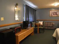 Big Bear Motel Hotels in Cody