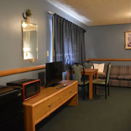 Big Bear Motel
