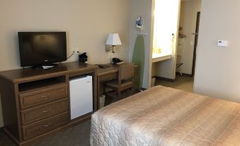 Shenandoah Inn & Suites