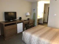 Shenandoah Inn & Suites Hotels in Fisher