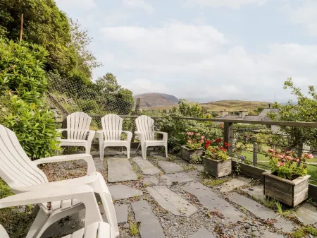 Ty Gwynn Отели в г. Blaenau Ffestiniog