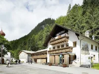 Gasthof Salzstadl Hotels in Reutte