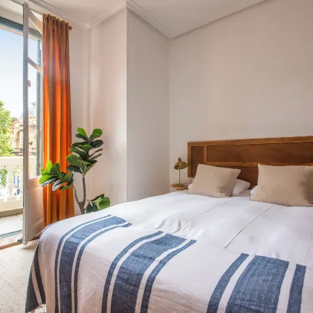Belle Époque Self-Check-in Guesthouse - Adults-Only