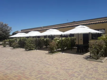 KoKo Hotel Milano Marittima Отели в г. Равенна