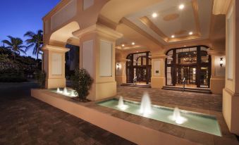 Jupiter Beach Resort & Spa