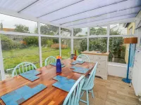 Merlin's Retreat Hotels in Tintagel