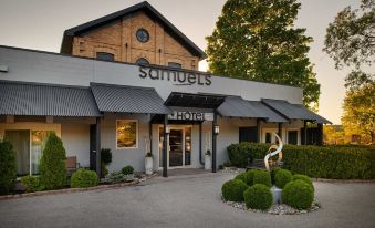 Samuels Boutique Hotel