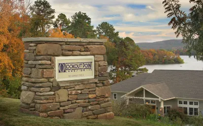 Lookout Point Lakeside Inn Hotels in Bismarck