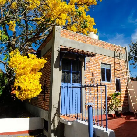 Casa Aurora Garden Retreat