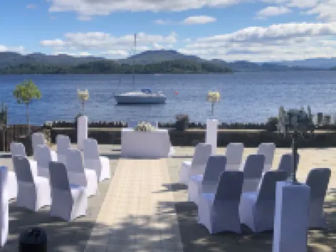 洛蒙德湖畔住宿酒店 亞利山德里亞酒店