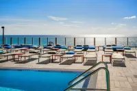 Lyfe Resort & Residences by OceanMiami - รีสอร์ท