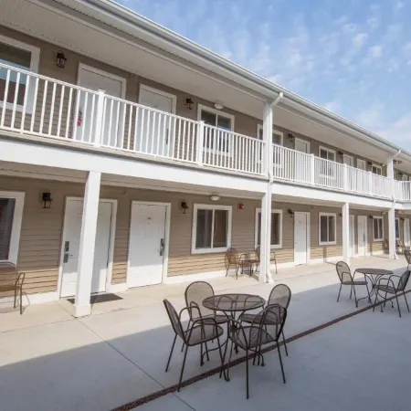 Affordable Suites of America Portage