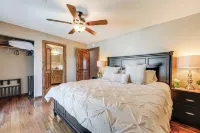 2 Mi to Old Town: 'The Grand Palms Estate' w/ Pool - Villas