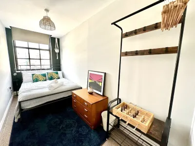 Wessex House - Town Centre - 5 min walk from Beach