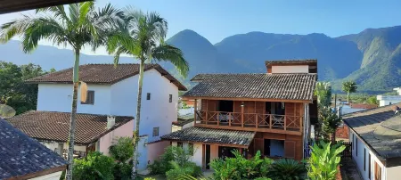 BEACH HOUSE - CONDOMINIUM MORADA DA PRAIA - BORACEIA BEACH Отели рядом с достопримечательностью «Foz do Rio Guaratuba»